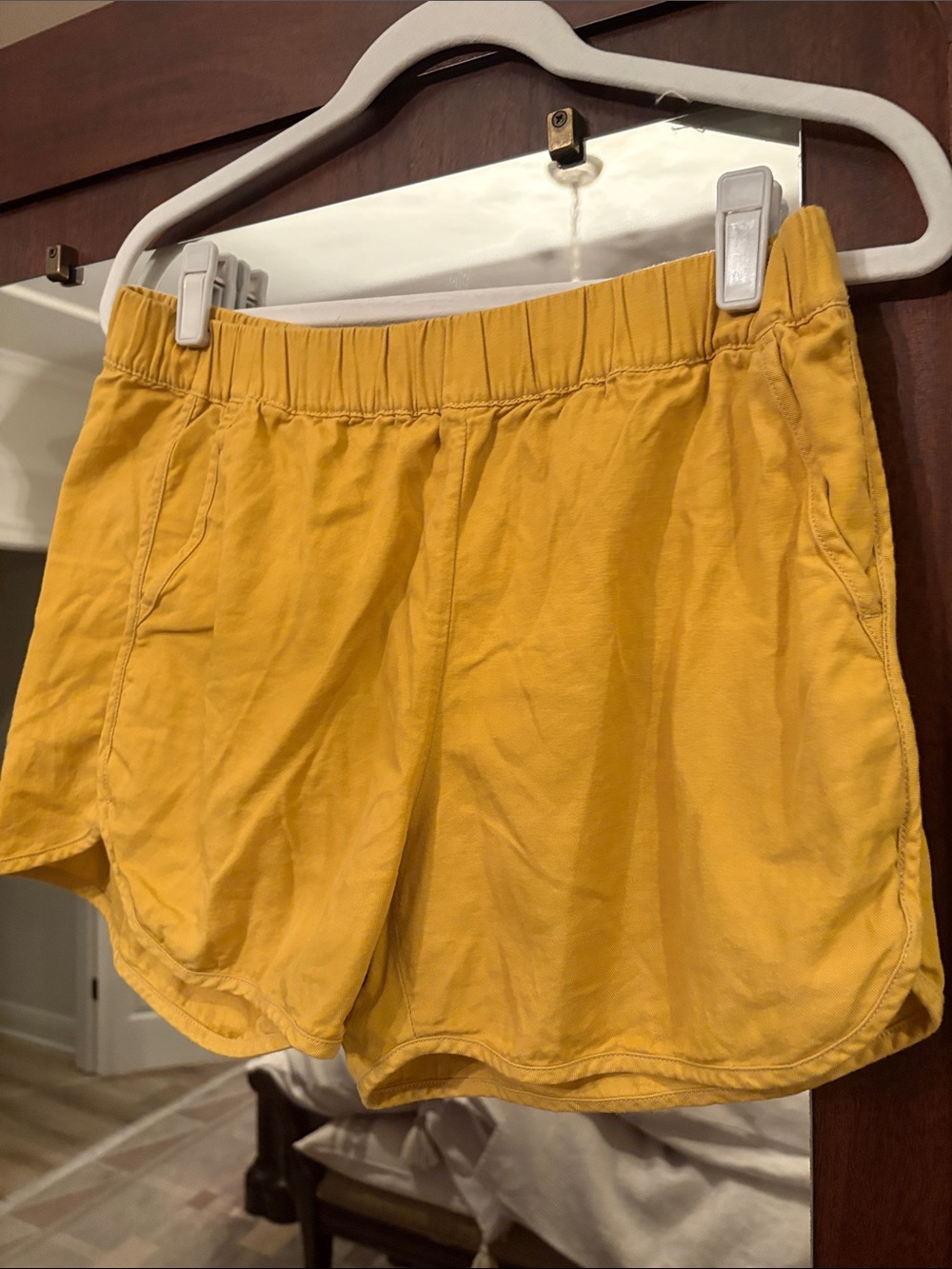 Madewell- Women’s Yellow Elastic-Waist Casual Shorts